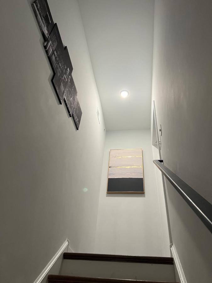 Yanne's Place - Roof-patio, Workspace, Cityview Apartment *