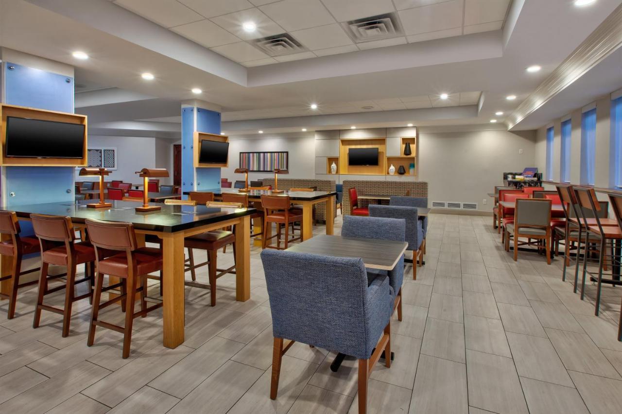 Holiday Express Philadelphia-midtown By Ihg Hotel