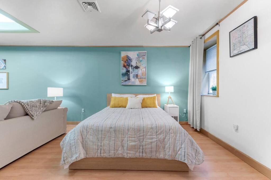 Apartment Heart Of Old City! The Liberty Room! Wifi/neflix Philadelphia