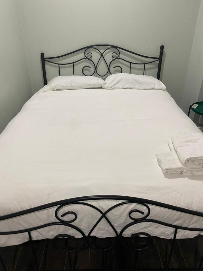 Convenient In West Guest house Philadelphia