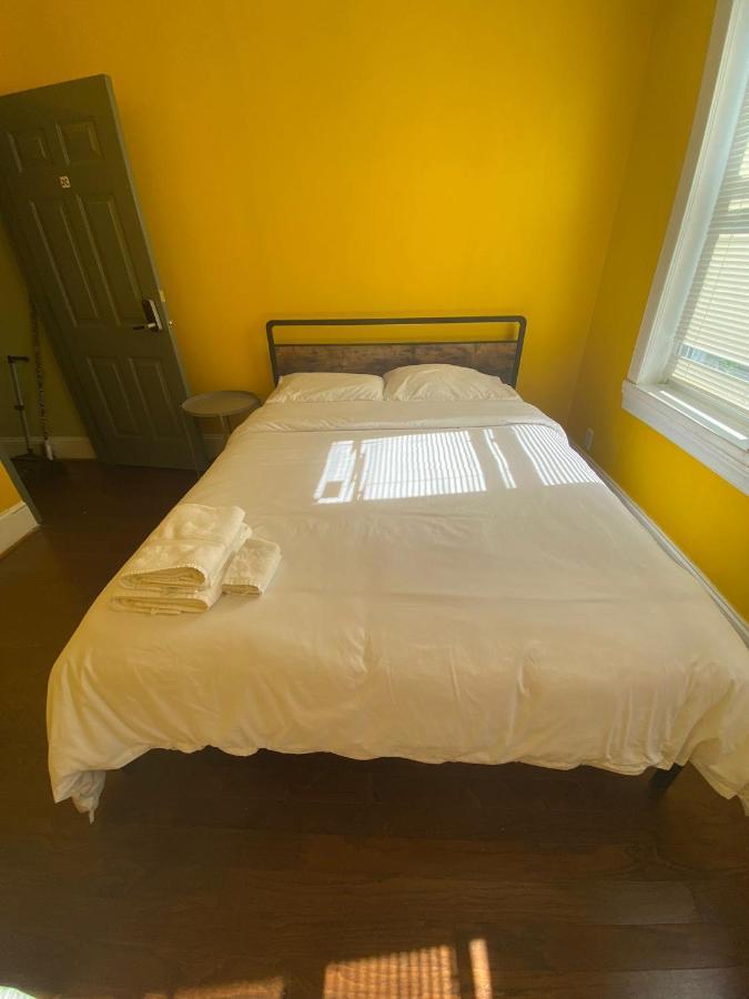 Convenient In West Guest house