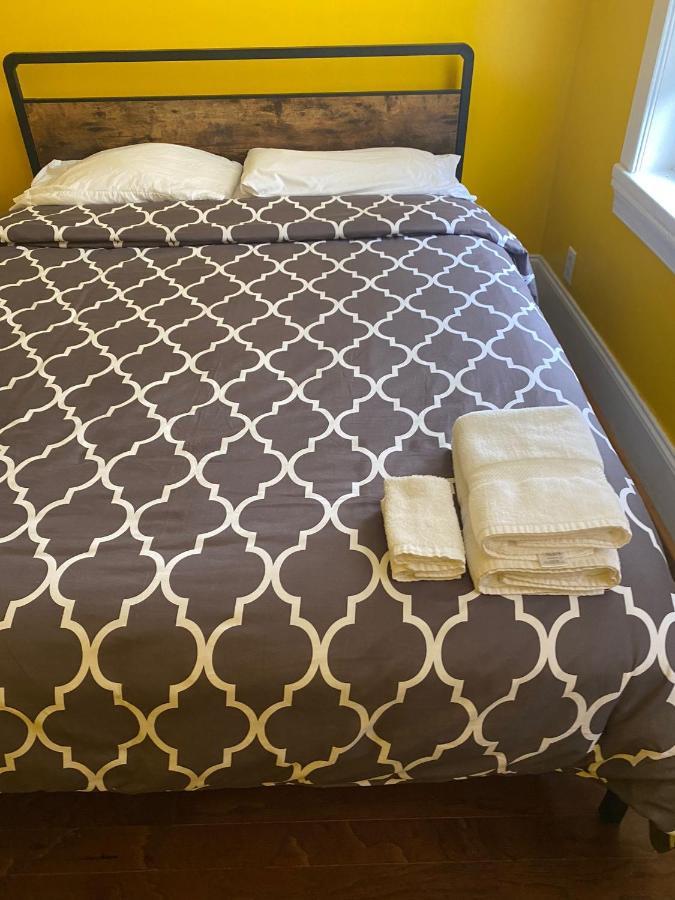 Guest house Convenient In West Philadelphia