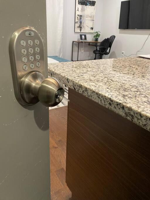 High Rise Gem Queen Bed Philadelphia