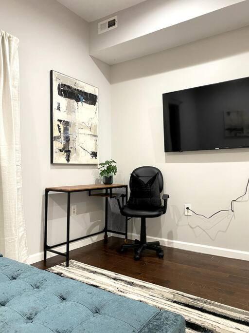 High Rise Gem Queen Bed Philadelphia