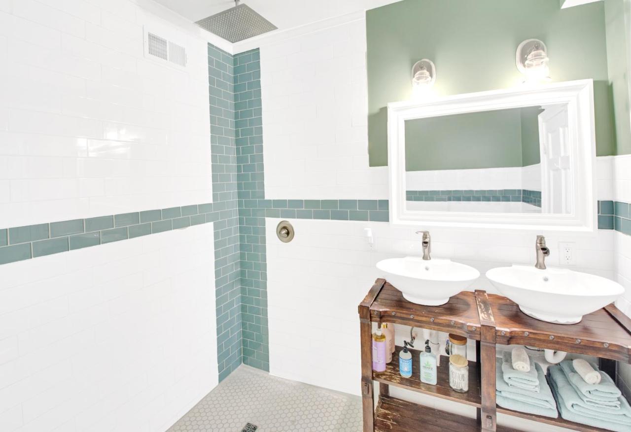 Spacious Oasis - Parking, Private Patio & Roofdeck Philadelphia