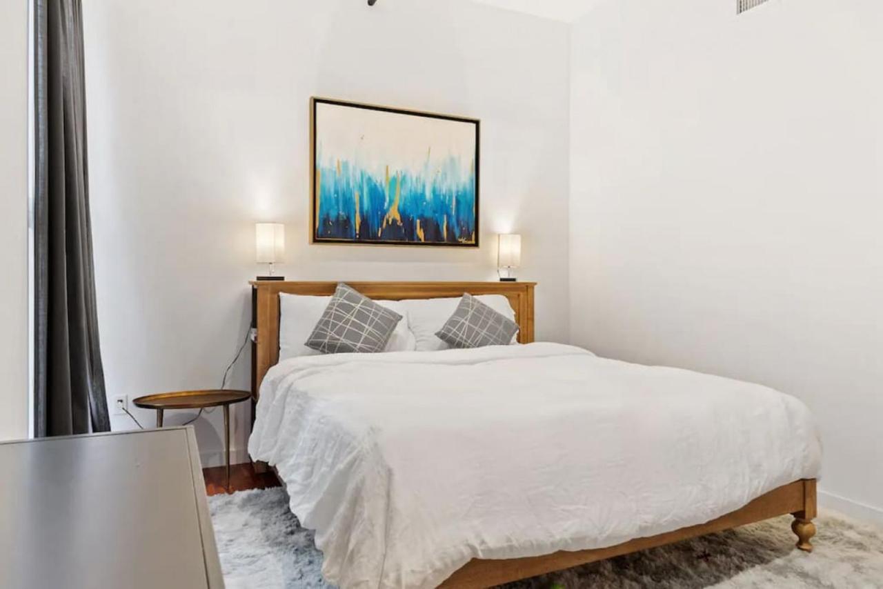 Luxurious Condo, Amazing Location Holiday home Philadelphia