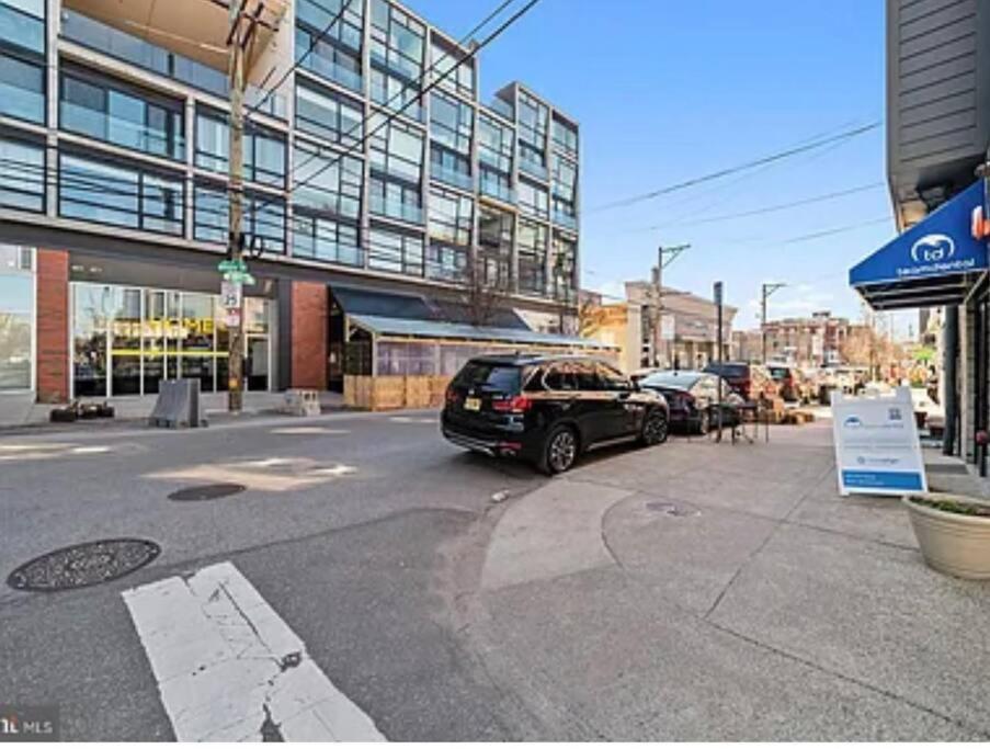 Apartment Northern Liberty C Artist 2 Bedrooms Apt & Loft Sleeps Up To 11 *