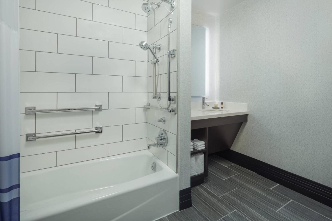 The Notary Hotel, Philadelphia, Autograph Collection Hotel Philadelphia