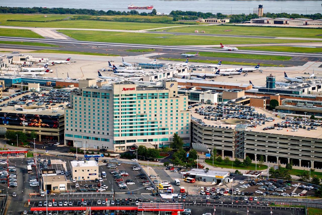 Hotel Airport Marriott
