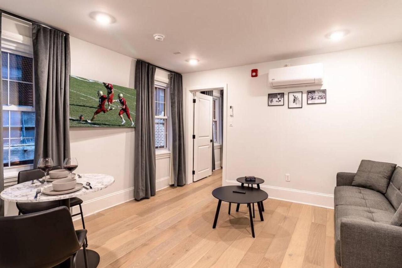 Thena - Spacious 1 Bedroom