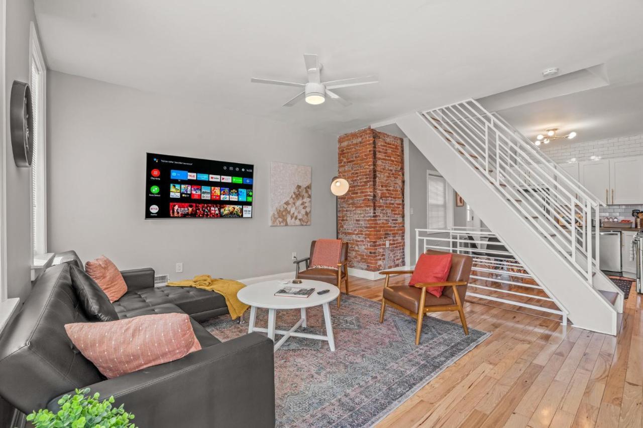Trendy Family Friendly Northern Liberties Retreat