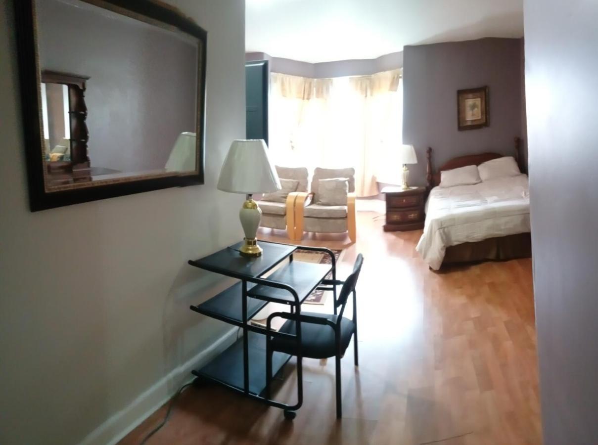 The Getaway Guest house Philadelphia