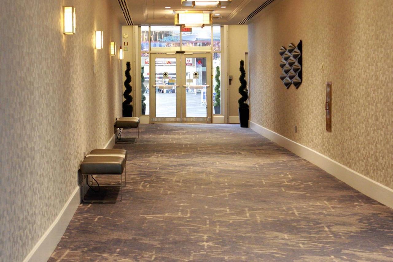 Airport Marriott 4*