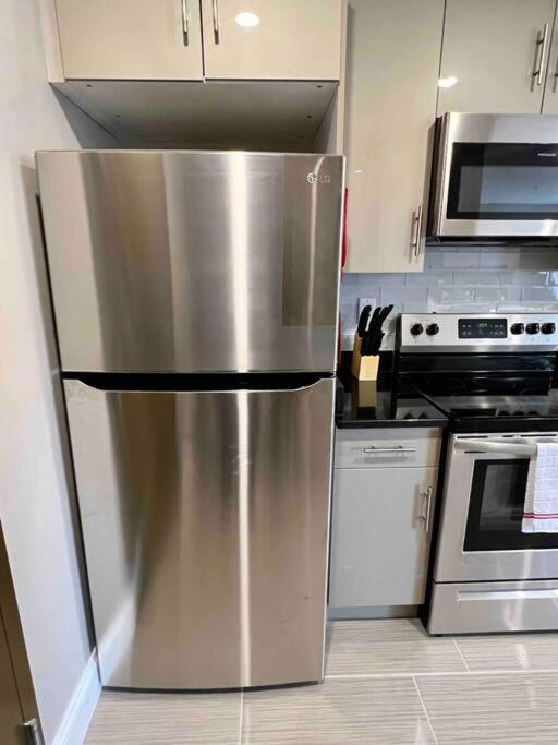 Apartment 402 Stylish Luxe At Center Self Check-in Philadelphia