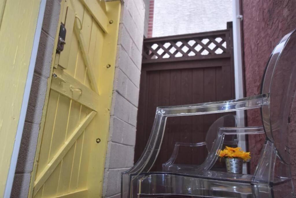 The Sunflower Apartment