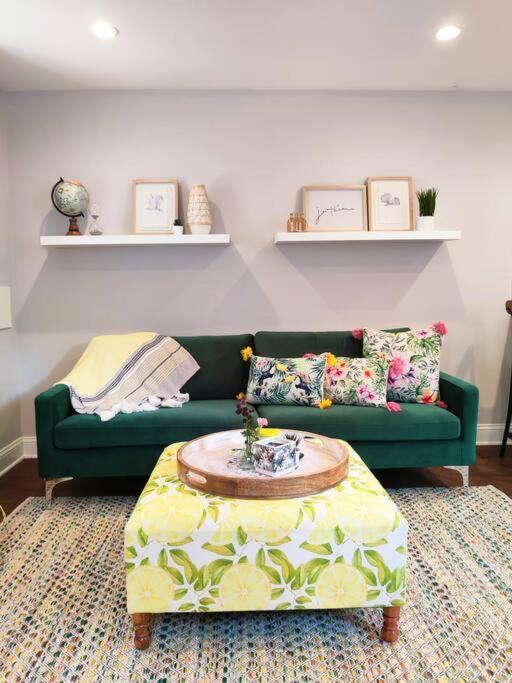 Charming 1bdr In Rittenhouse Square With Patio Hosted By Stayrafa Apartment Philadelphia
