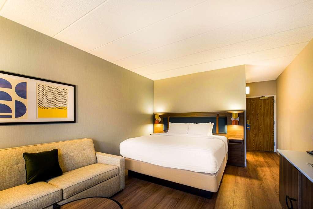Sonesta Select Airport Hotel 3*