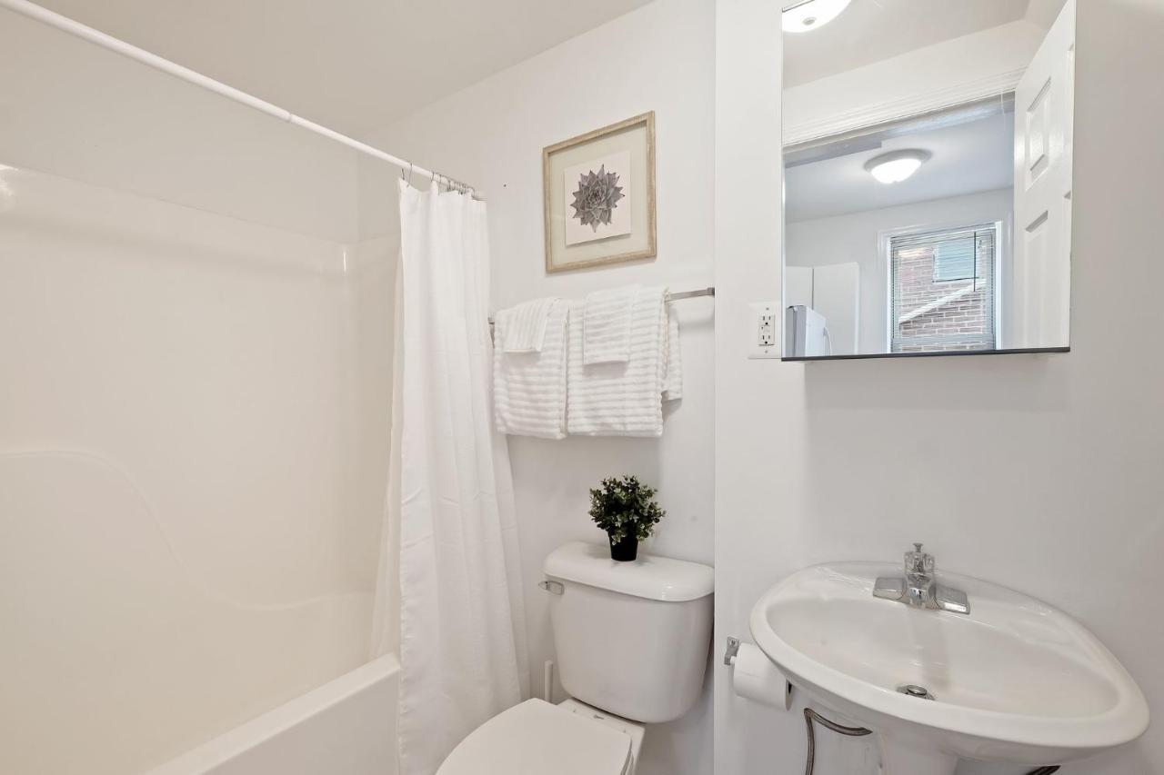 Modern 1br In East Germantown Apartment *