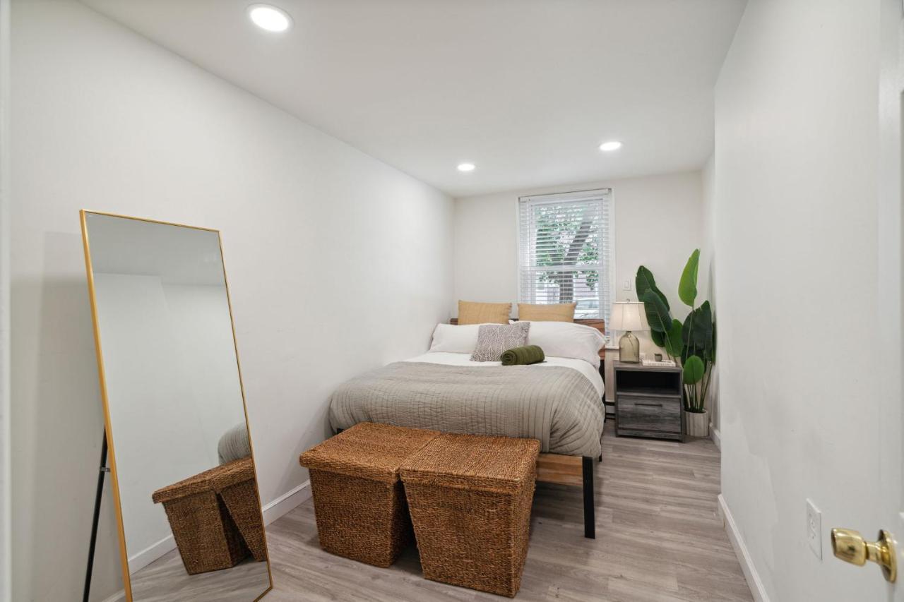 Apartment Luxurious 2bd, Fireplace, Family Friendly, Central *