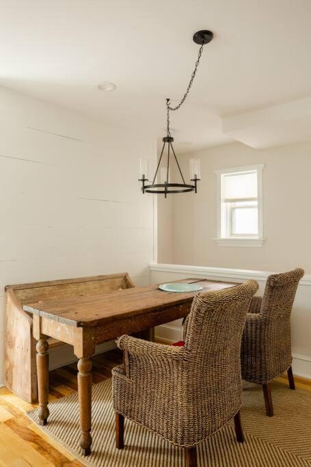 Shurs Lane Cottage, Ev Charging, Free Parking Holiday home