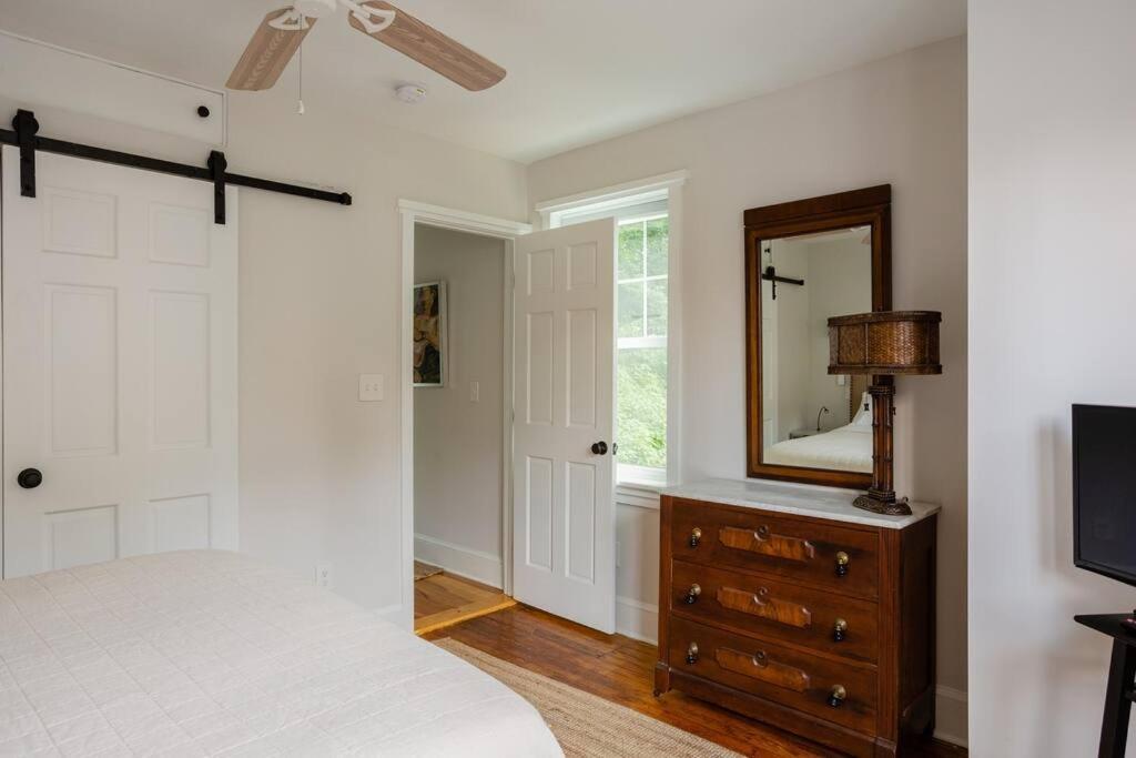 Shurs Lane Cottage, Ev Charging, Free Parking Philadelphia
