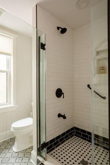 Shurs Lane Cottage, Ev Charging, Free Parking Holiday home *