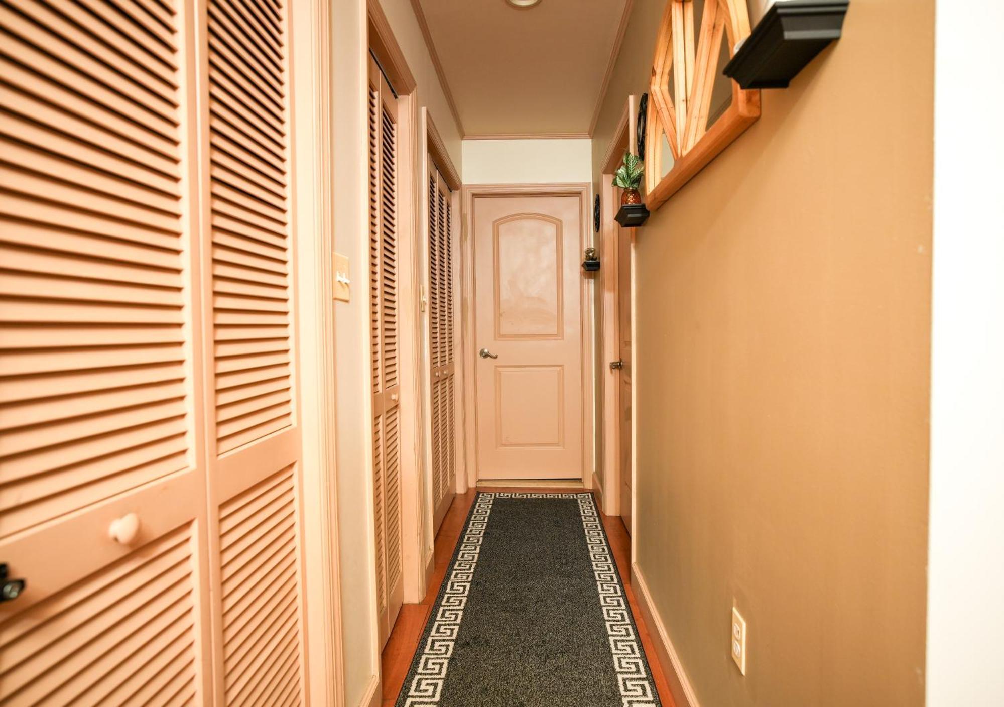 Urban Elegance Apartment Philadelphia