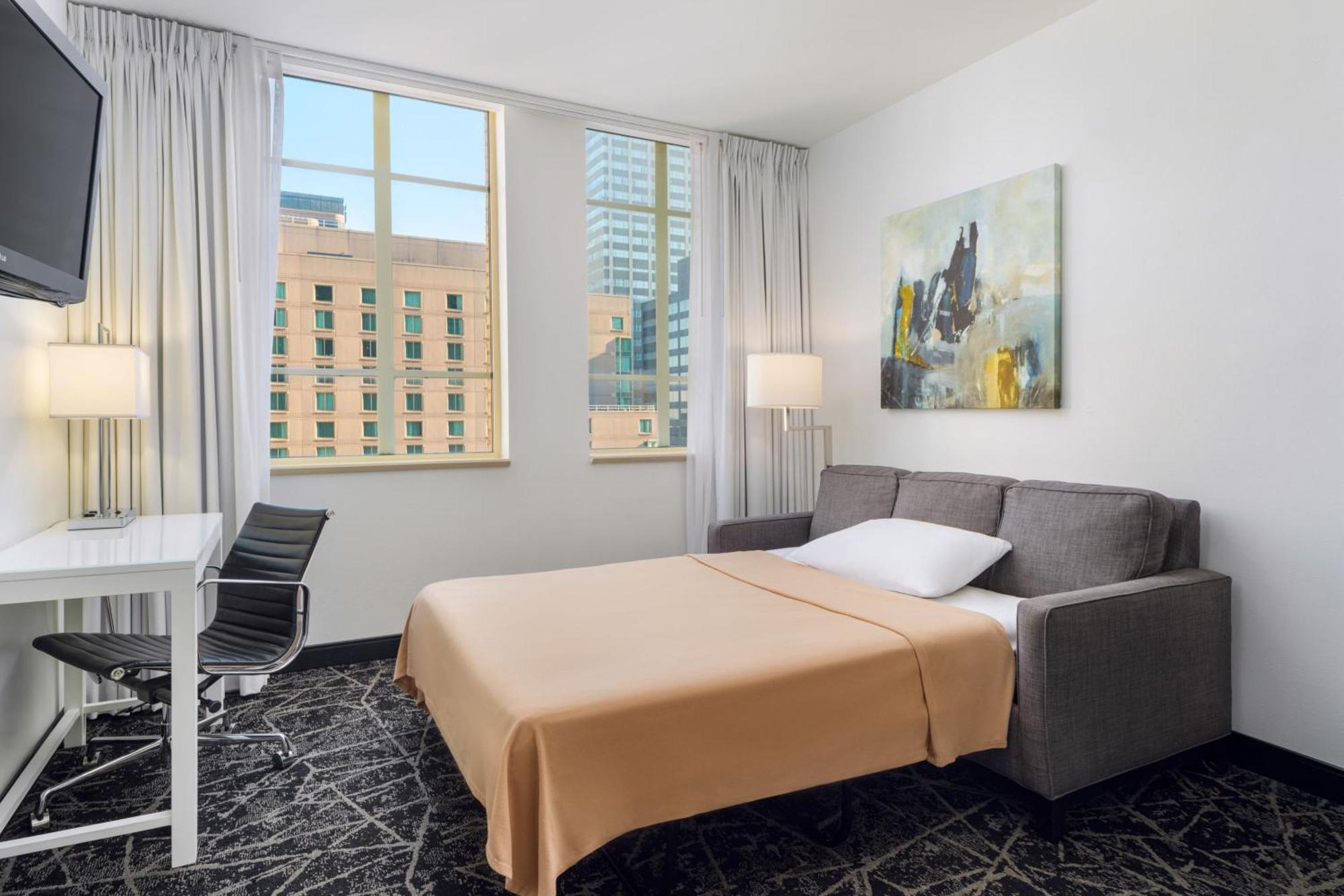 Hotel By Marriott Center