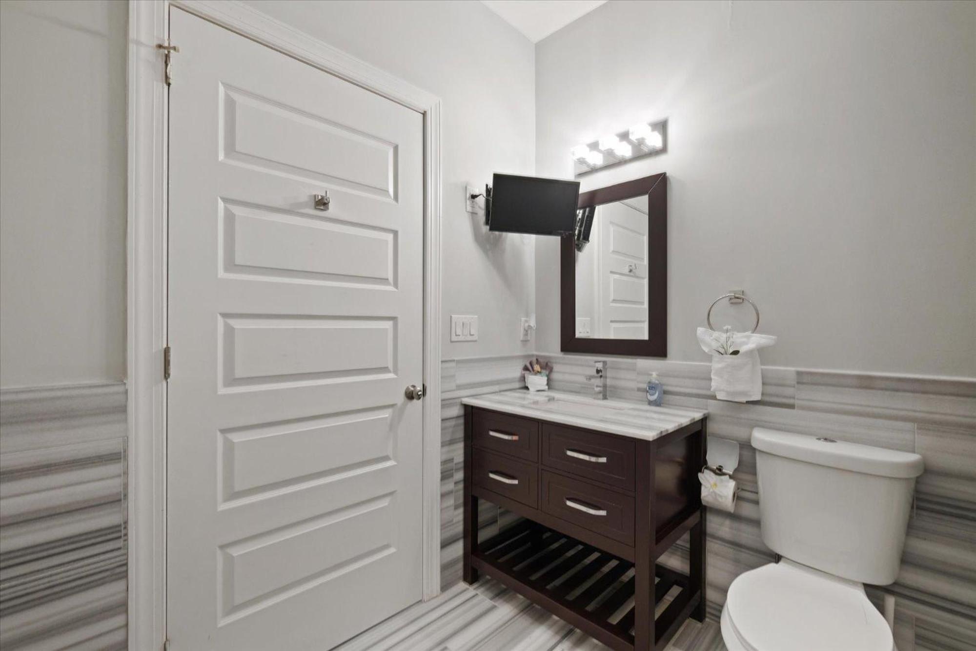 Luxury Near Center Apartment Philadelphia