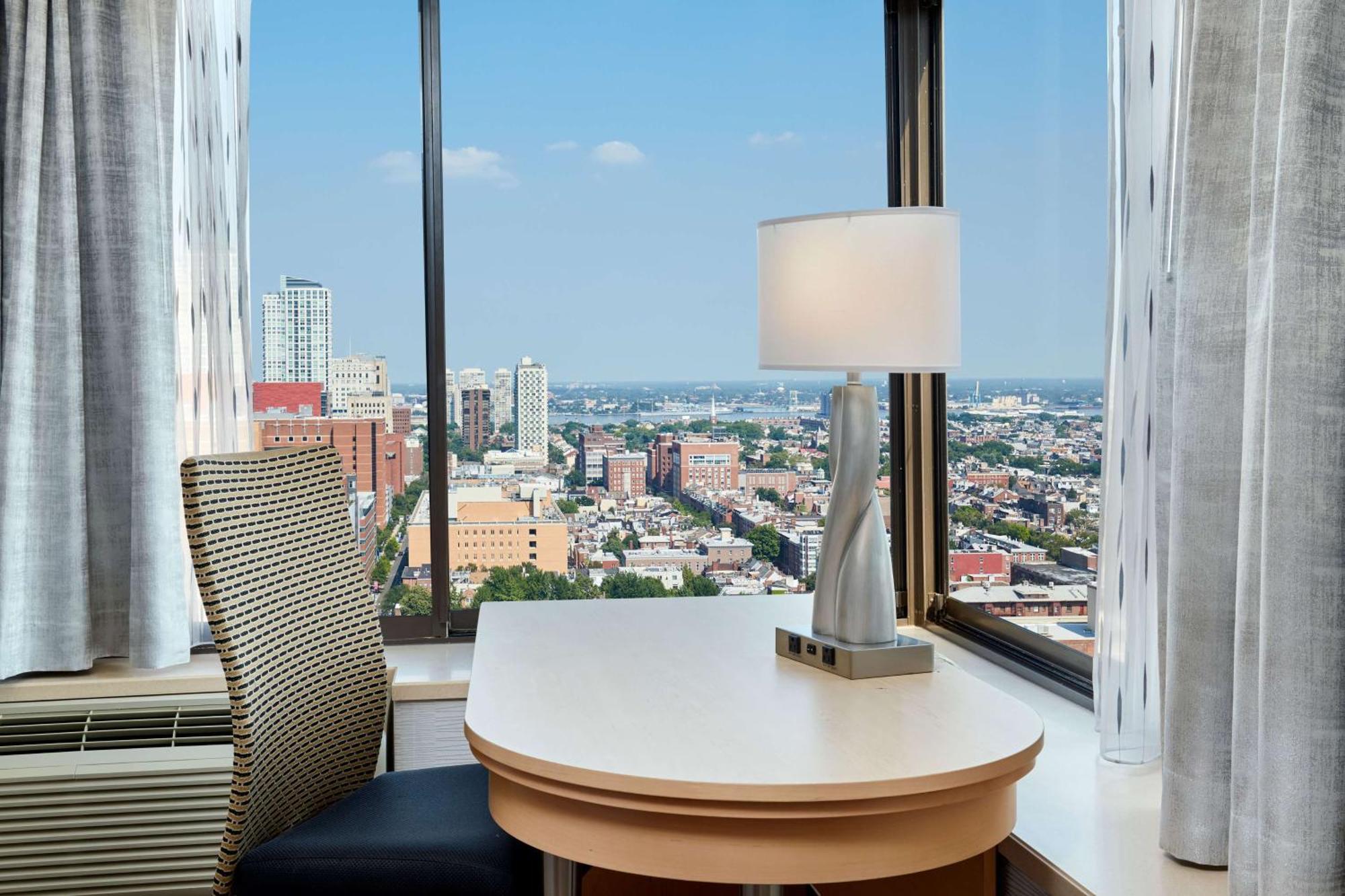 Doubletree By Hilton Center Philadelphia
