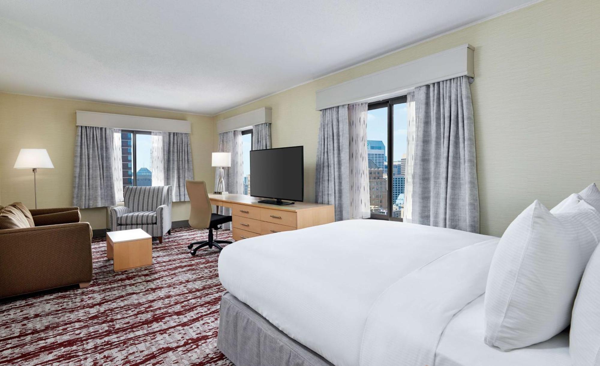 Doubletree By Hilton Center 4*