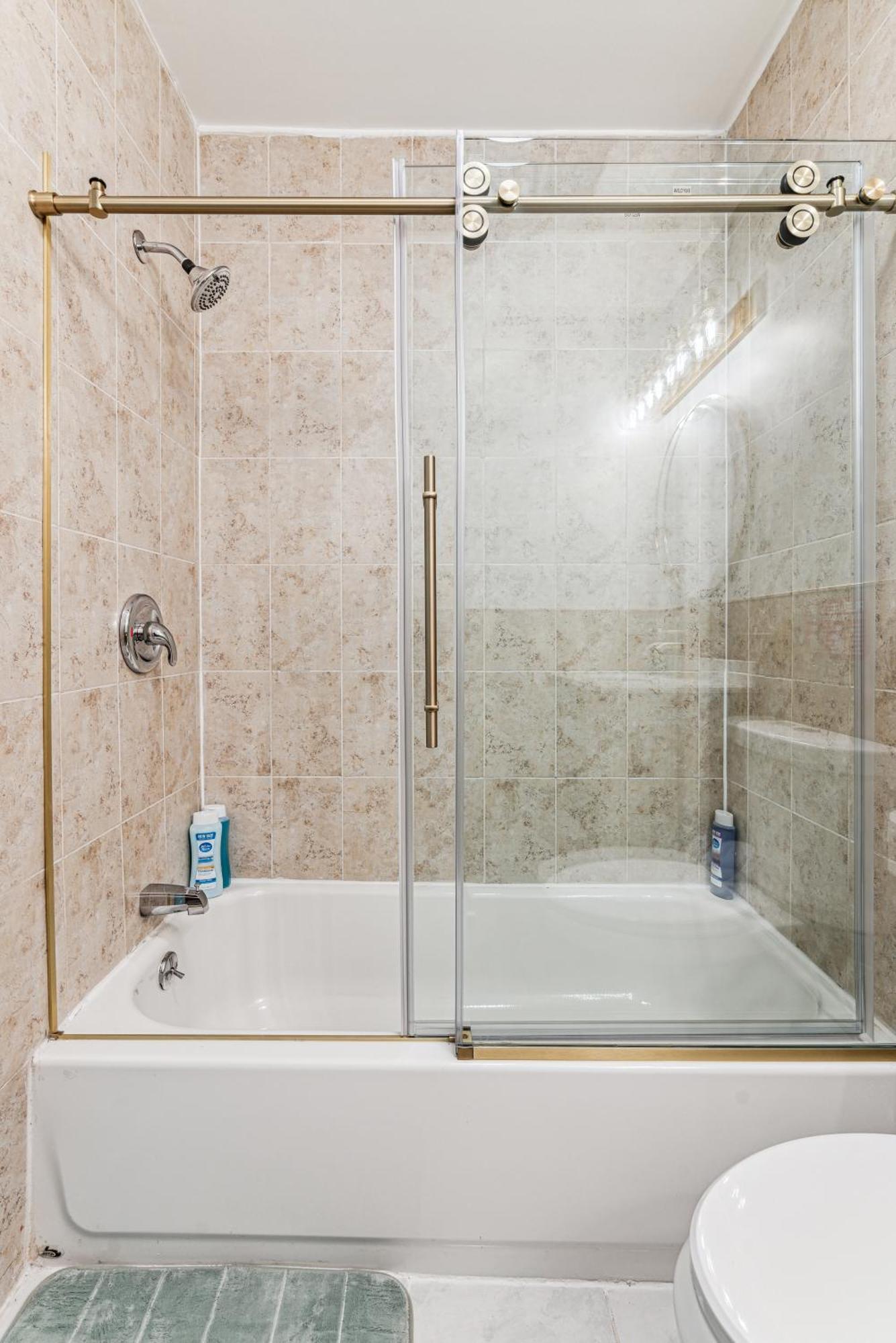 Apartment At Luna At Spring Garden Philadelphia