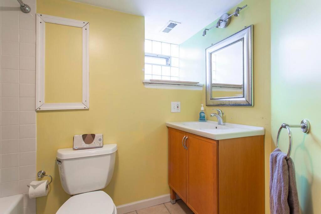 Walk Everywhere From Renovated 3bd Bella Vista Gem