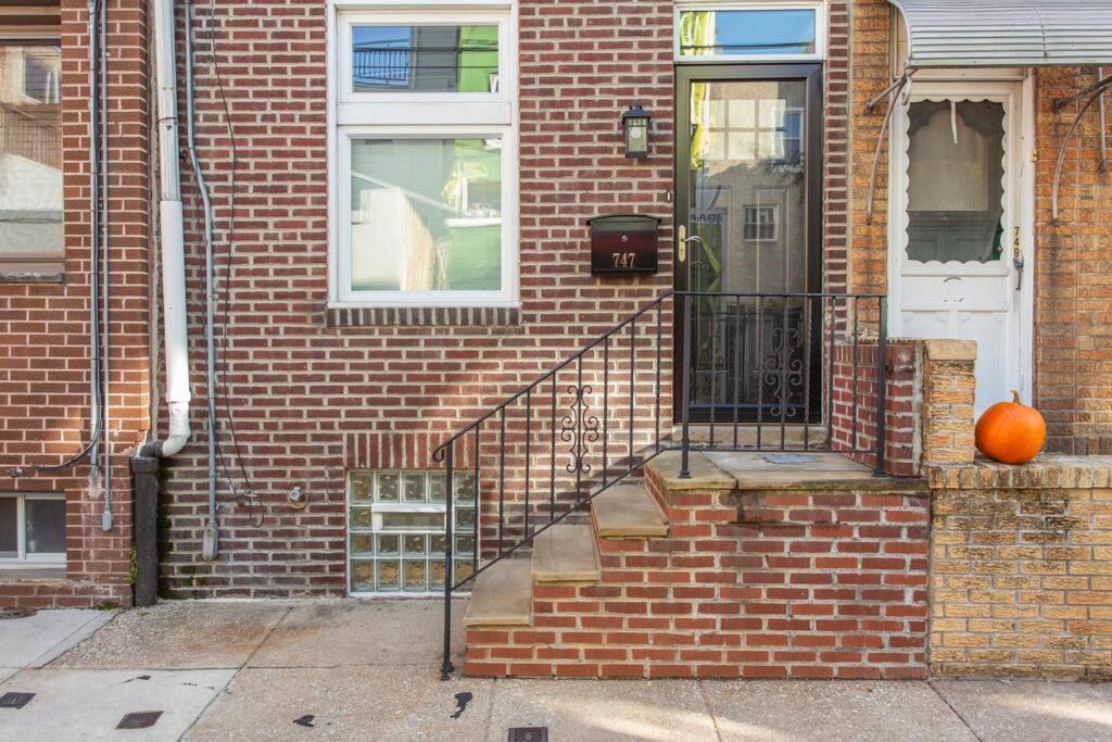 Holiday home Walk Everywhere From Renovated 3bd Bella Vista Gem *