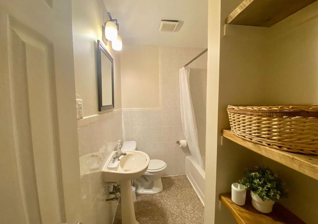 Historic Townhouse Oasis With En-suite Bathroom *