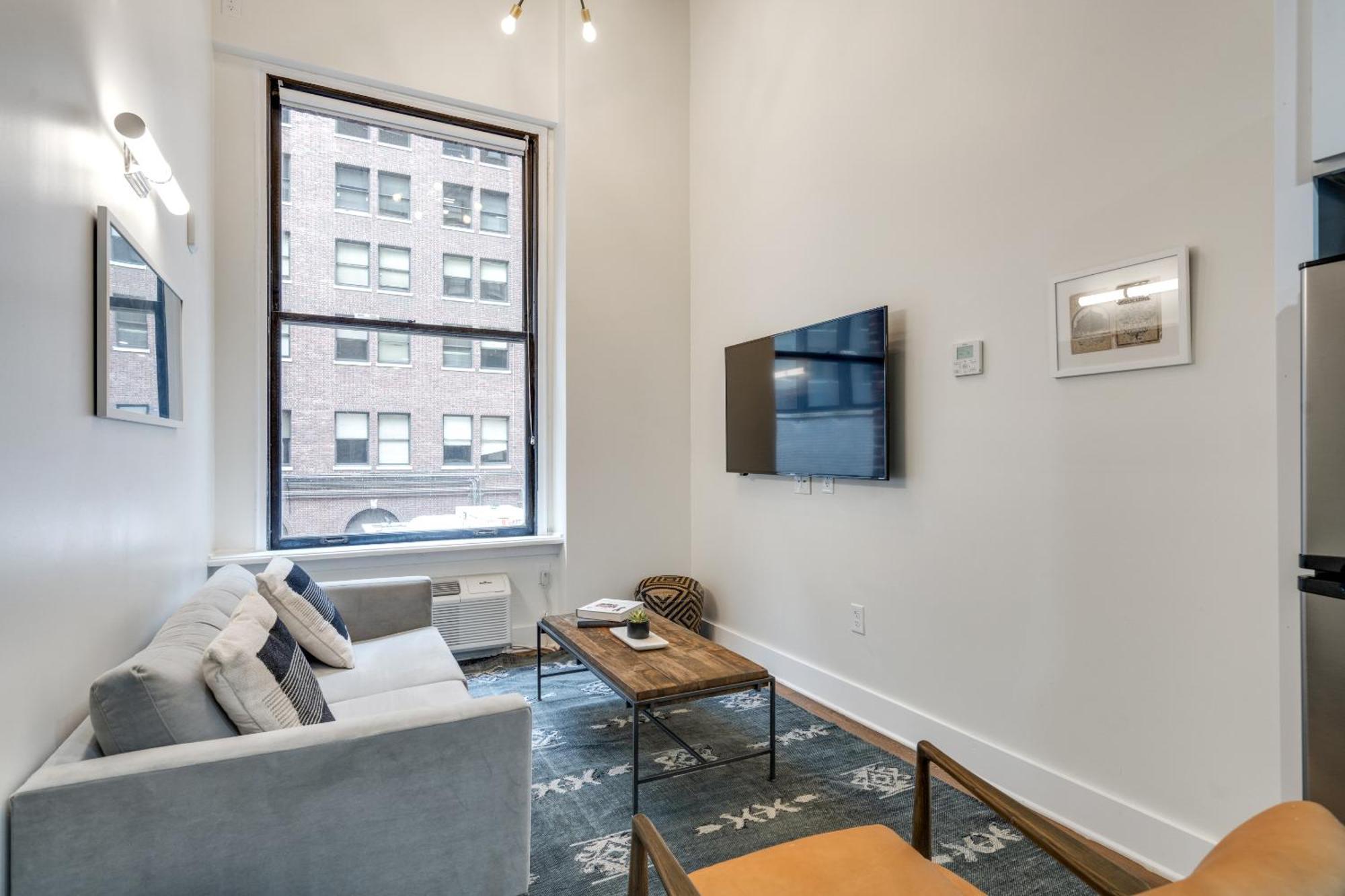 The Ledger Residences By Sosuite - Old Philadelphia