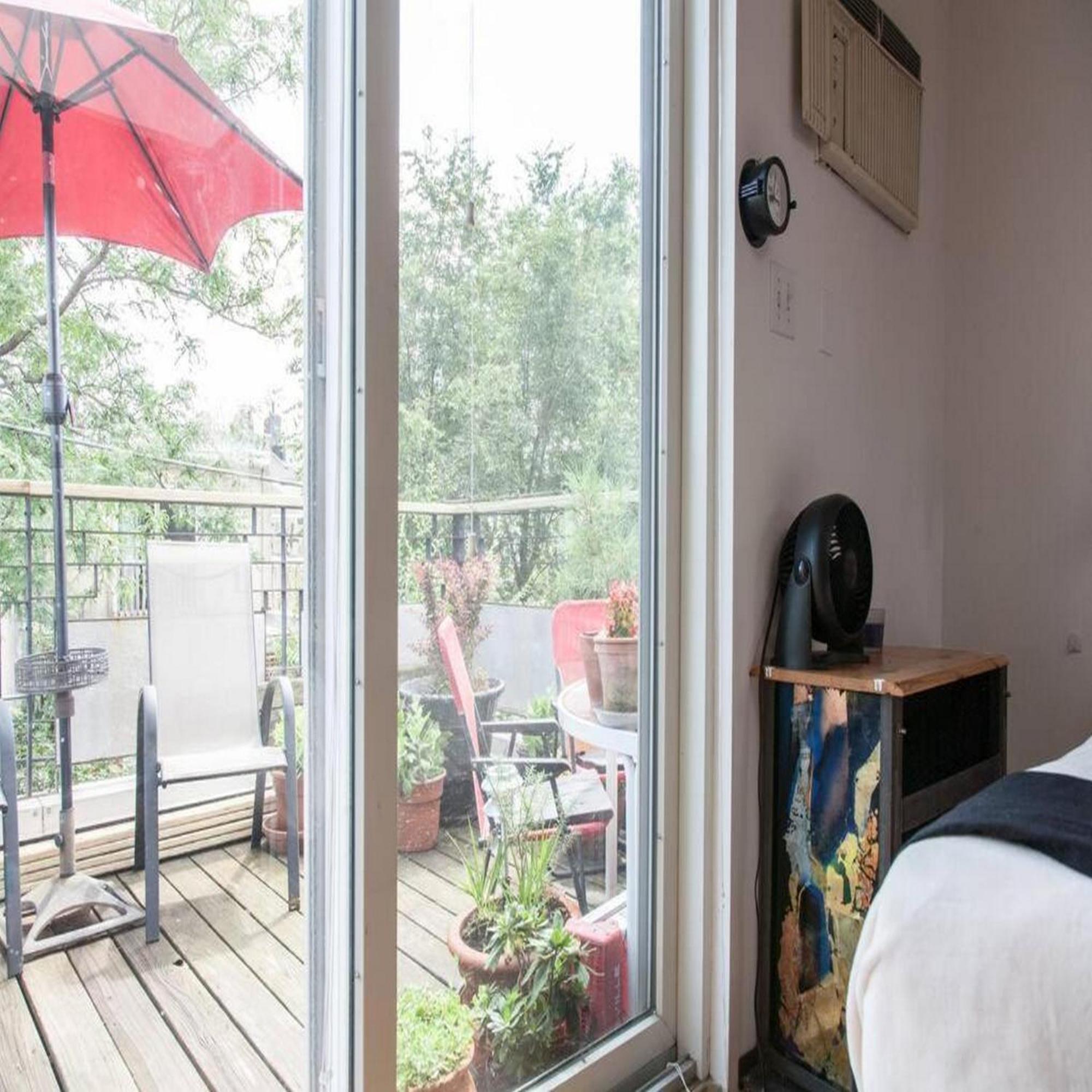 One-of-a-kind Artist's In Fairmount Philadelphia