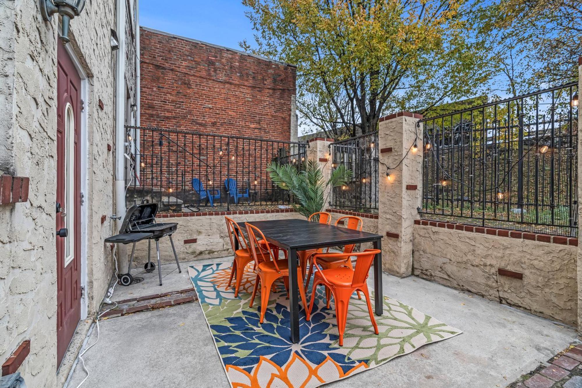 Prime Old Location Family Friendly Oasis Apartment Philadelphia