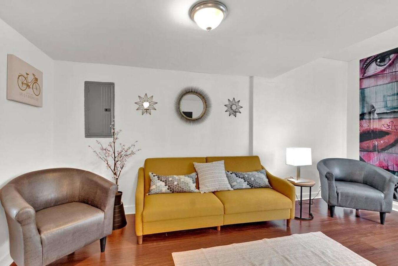 Open Flat By Park & Metro * Philadelphia