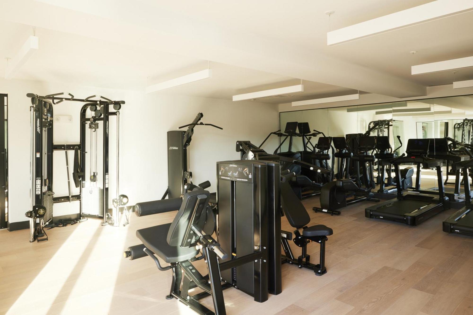 Hotel Roost Kelly Drive 4*