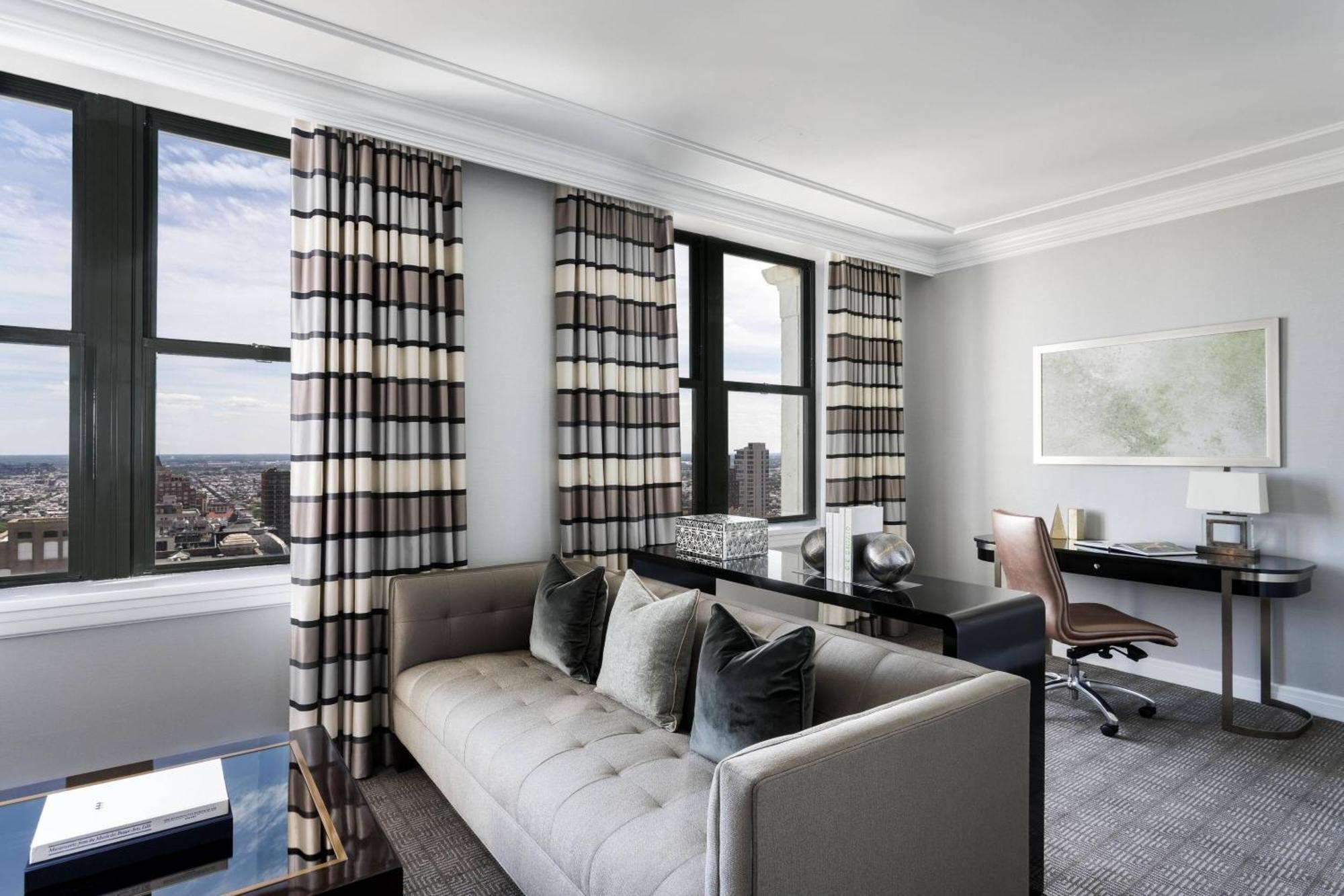 Hotel The Ritz-carlton, 5*