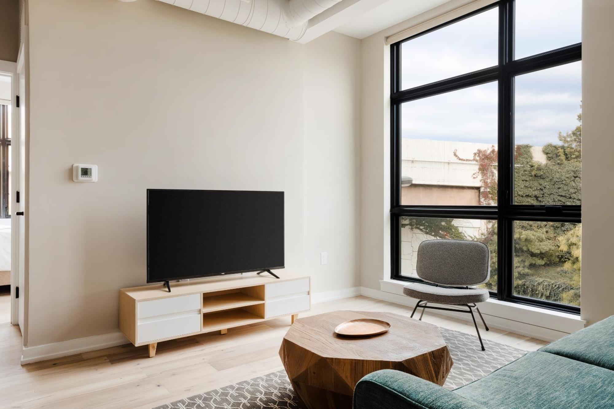 Sonder By Marriott Bonvoy The Edison Apartments Old City