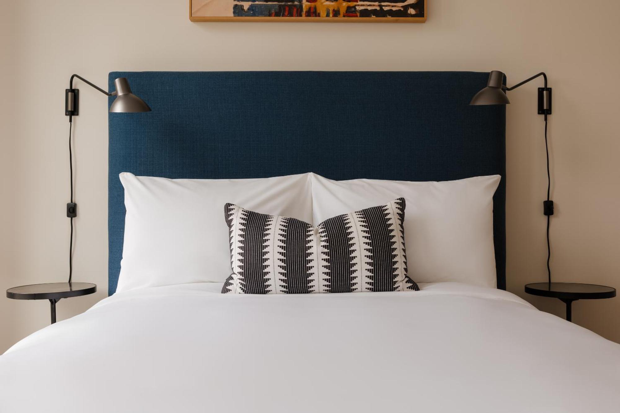 Sonder Onyx Aparthotel *