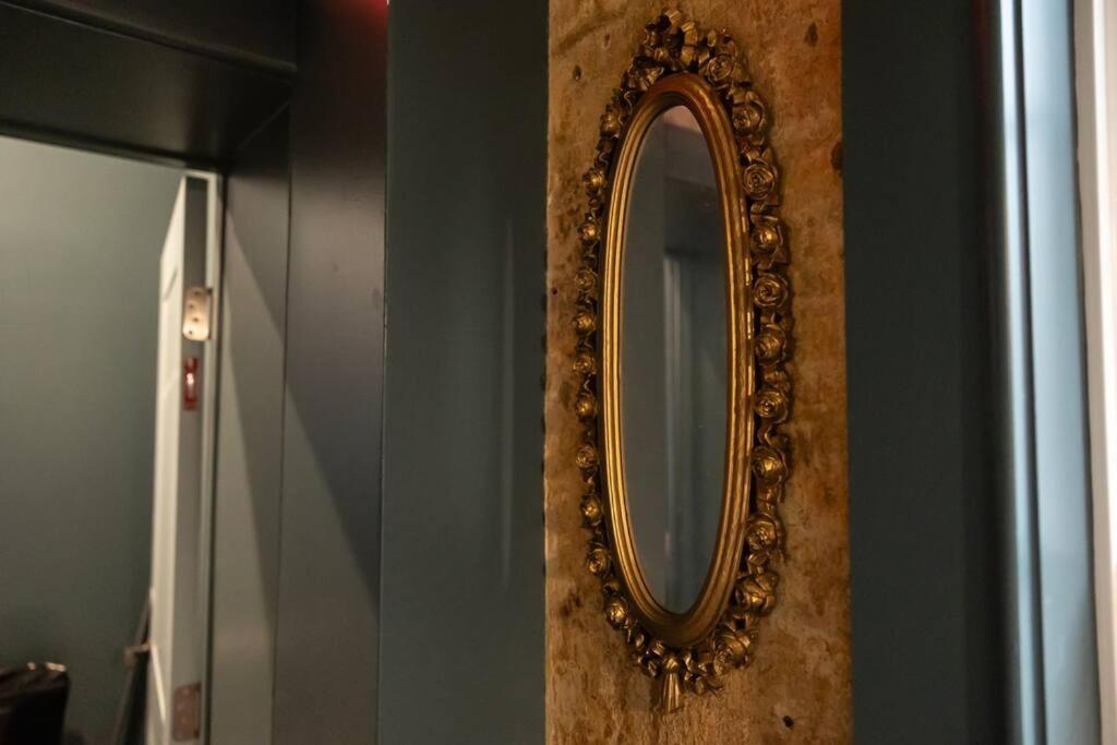 The Gas Lamp - 3br * Philadelphia