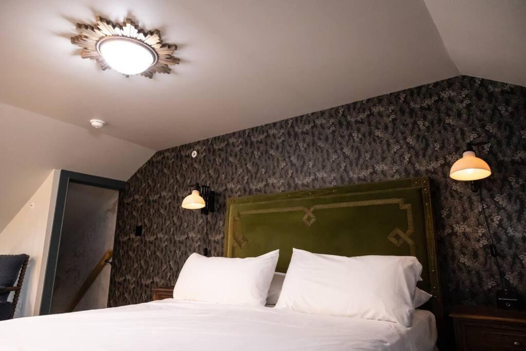 The Gas Lamp - 3br Apartment *