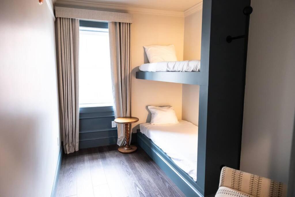 The Gas Lamp - 3br Apartment Philadelphia