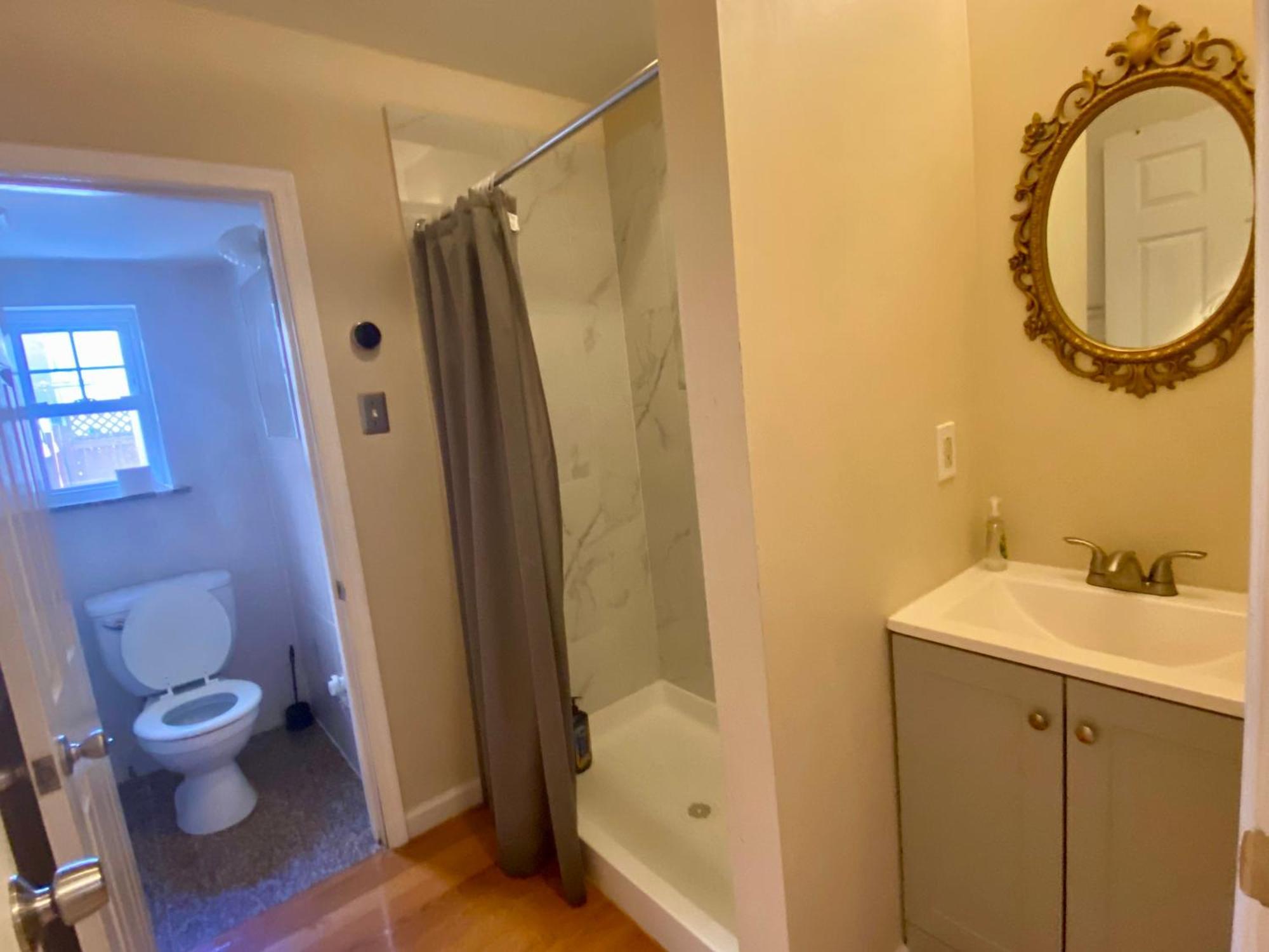 Apartment Historic Townhouse Oasis With En-suite Bathroom *