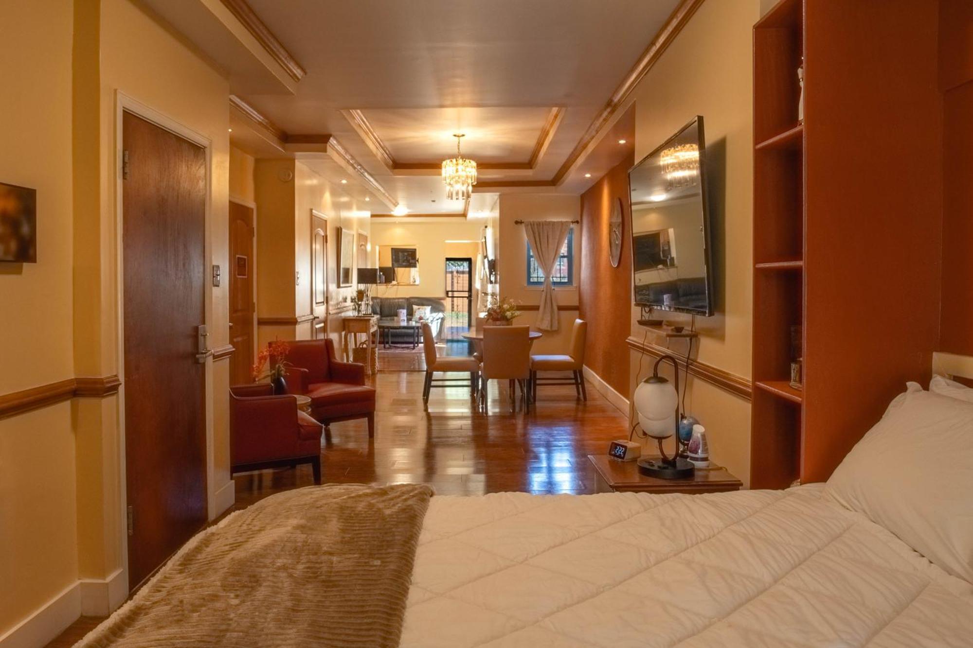 Charmview Apartment *