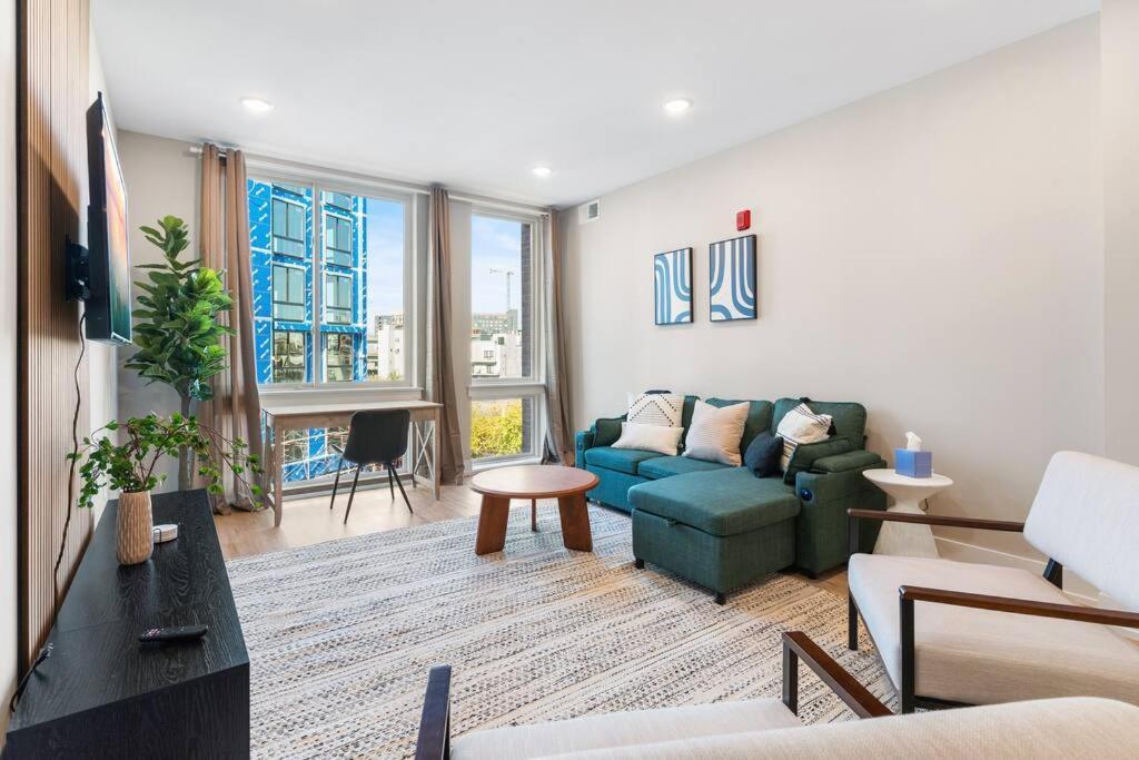 Nolibs, By Fishtown, Rooftop Access, King Bed, Sleeps 4ppl, Wifi Apartment