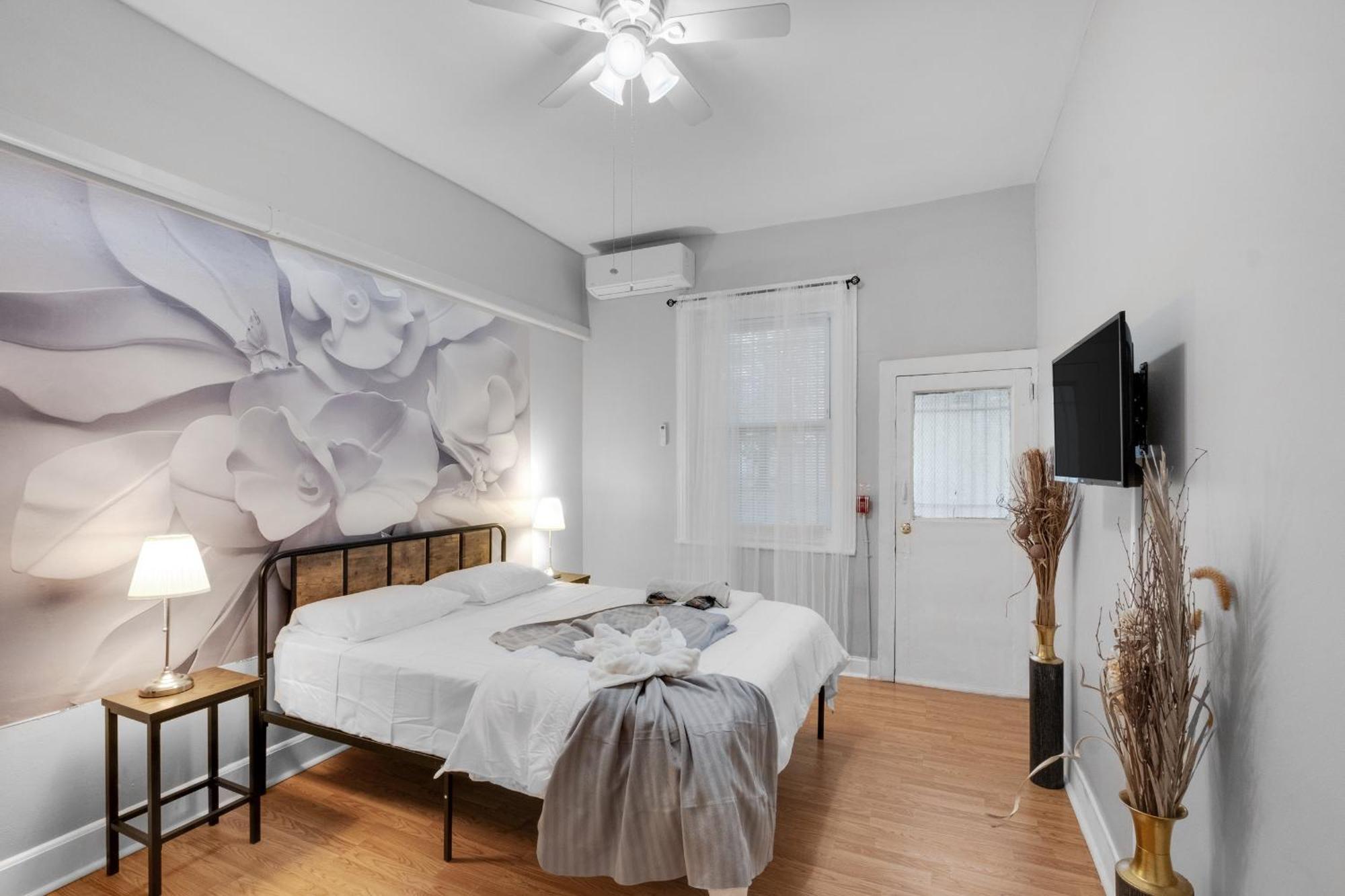 Charming 2br Near Drexel *